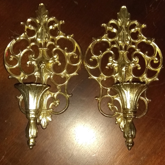 🌺 Vintage Metal Wall Scones. 2-Piece Set.